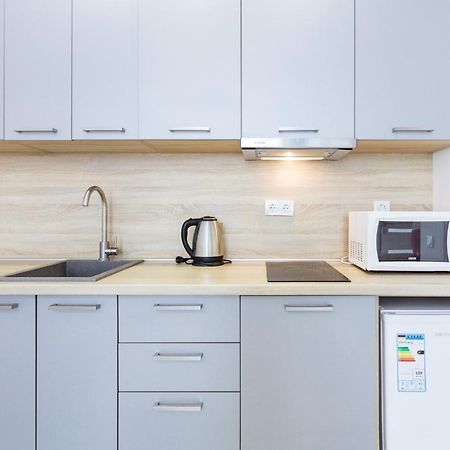 Nyvky Like Home - Studio - Apt 21 Kijów Zewnętrze zdjęcie